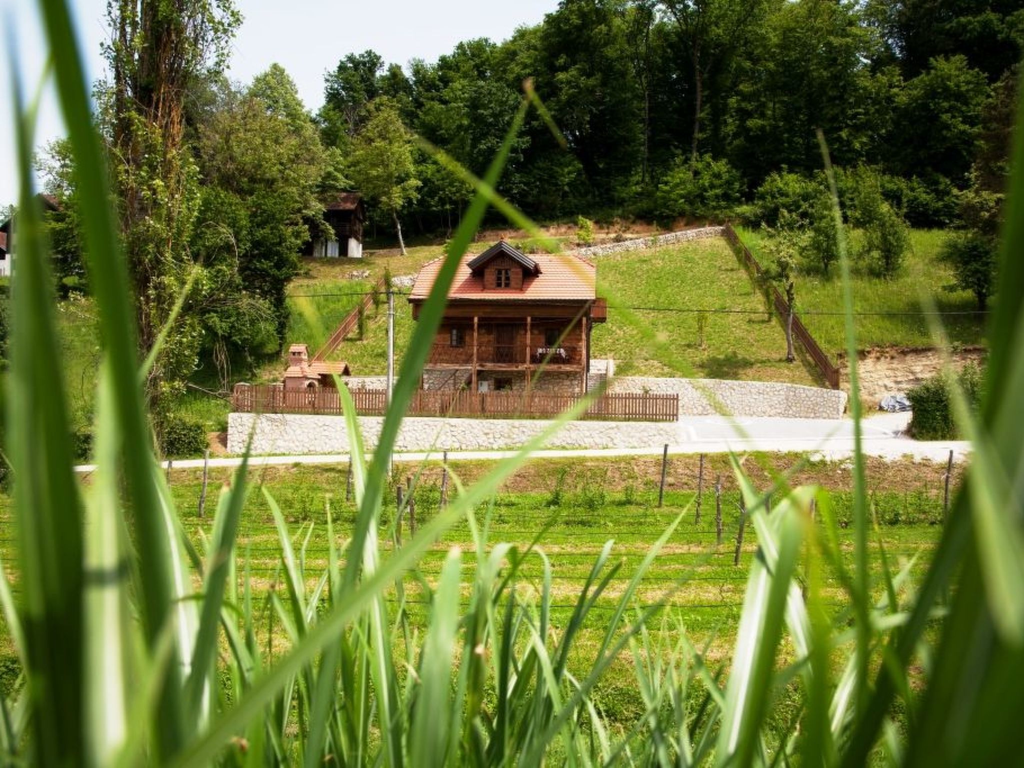 Für 4 Personen und 1 Kind in Tuhelj, Nordkroatien-Outside