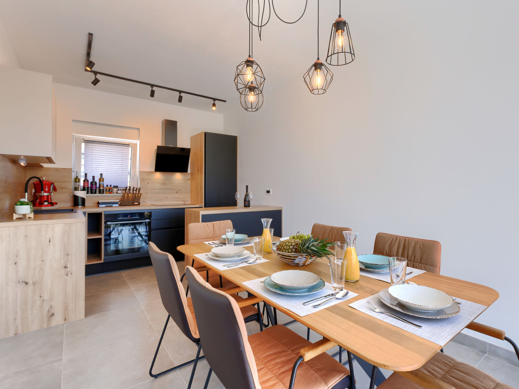 Maison Villa Sonja – Cuisine et coin repas, photo 11 sur 56