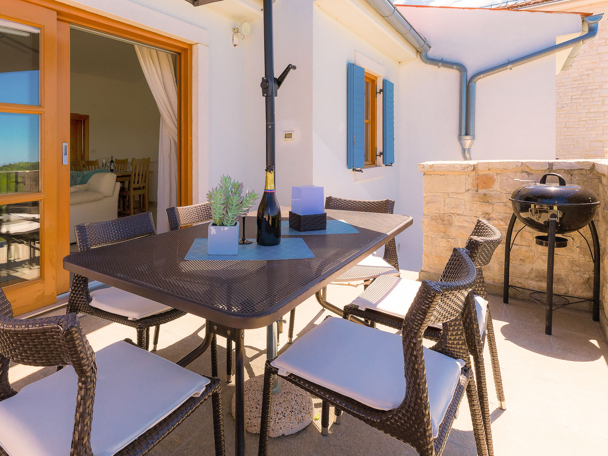 Maison Nini – Terrasse, photo 13 sur 47