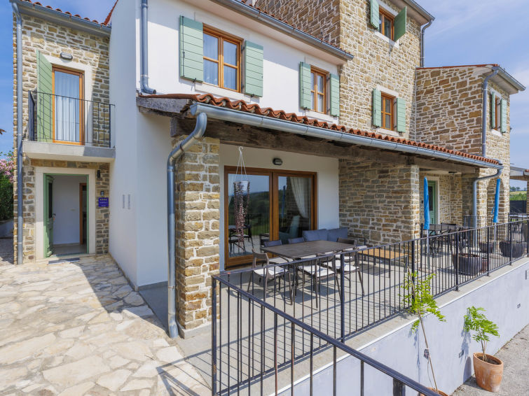 Search and Stay destination Baredine, Istria County - Croatia from AU$ 301. Casa Bullea