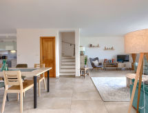 Maison Bullea