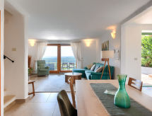 Maison Bullea