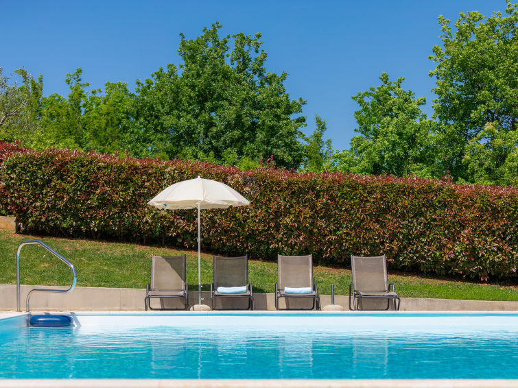 6-persoons vakantiehuis met wellness in Buje · 6 pers. in Buje