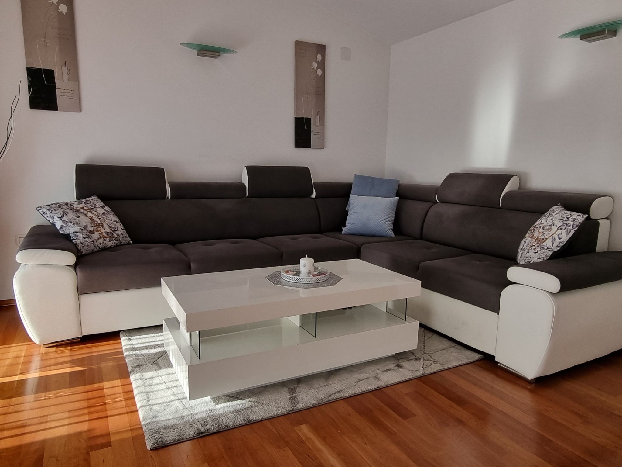 Villa Kasandra-Drinnen