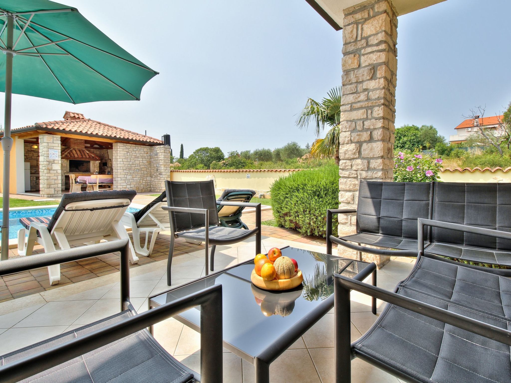 Schöne Ferienvilla Morena mit Pool-Drinnen