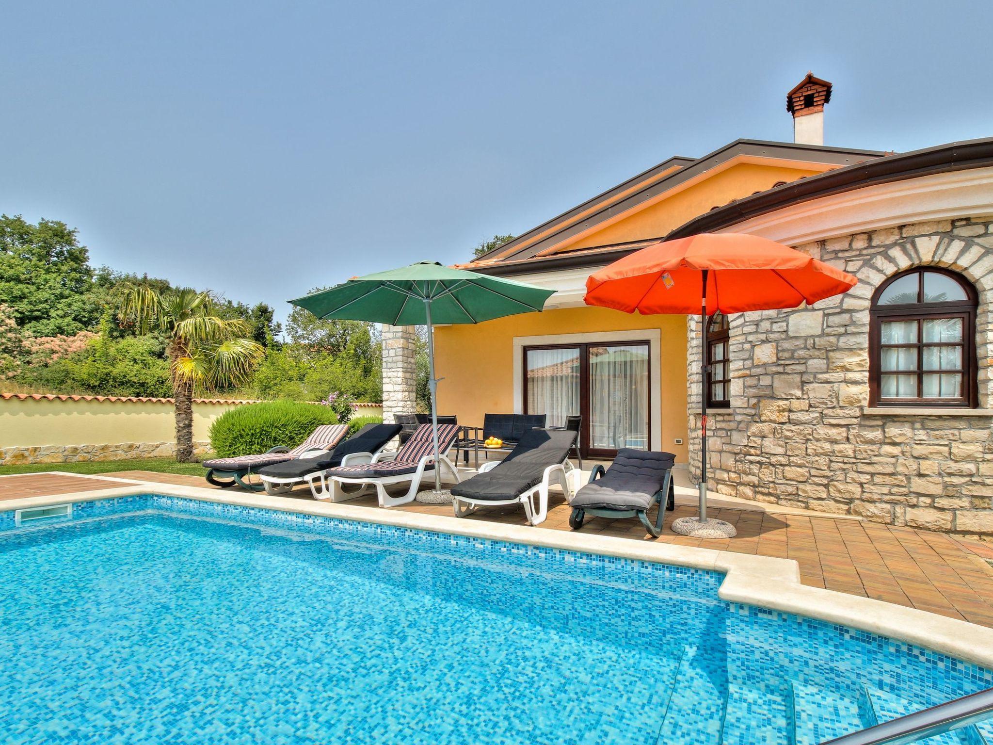Schöne Ferienvilla Morena mit Pool-Drinnen