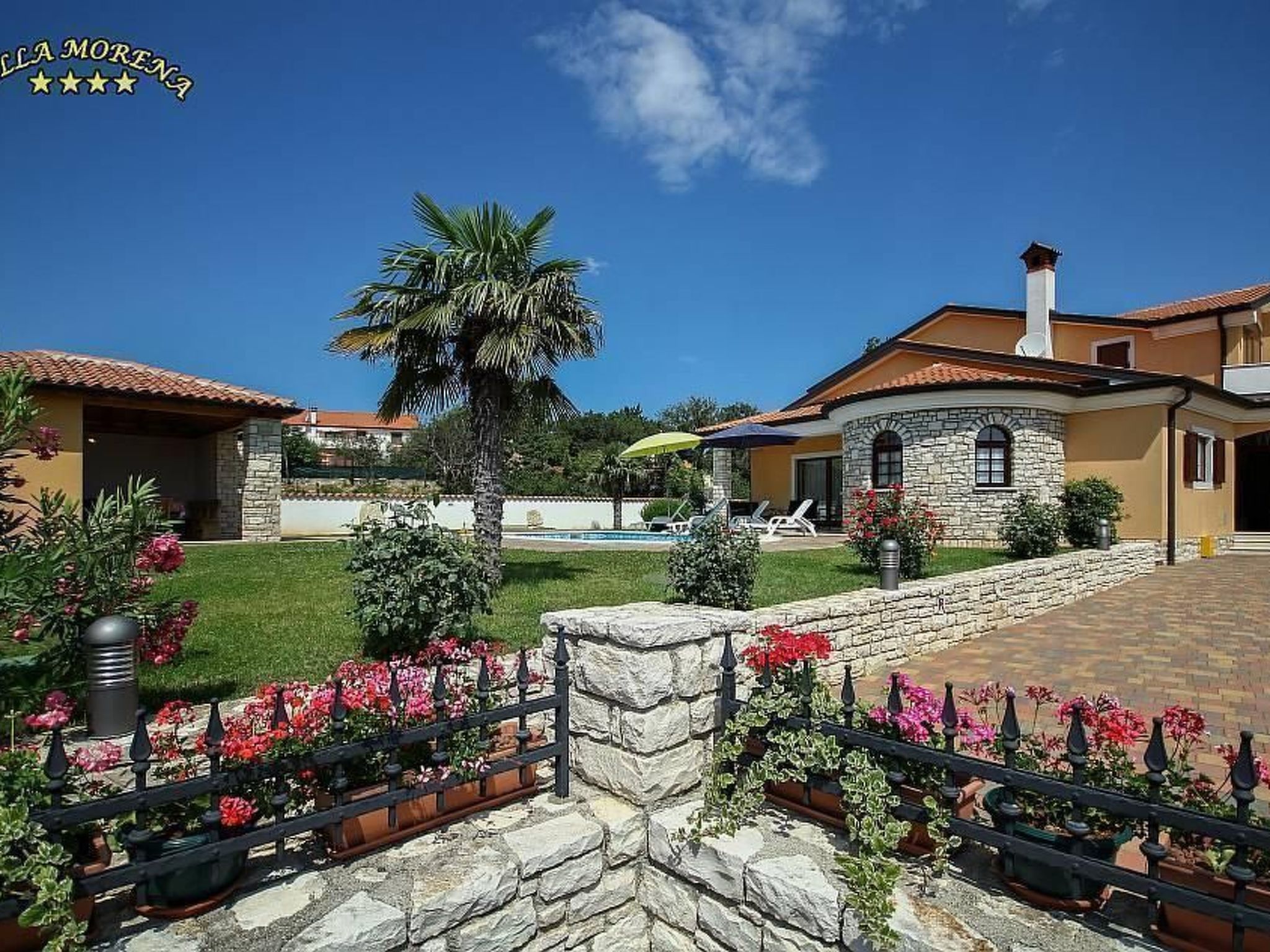 Schöne Ferienvilla Morena mit Pool-Drinnen