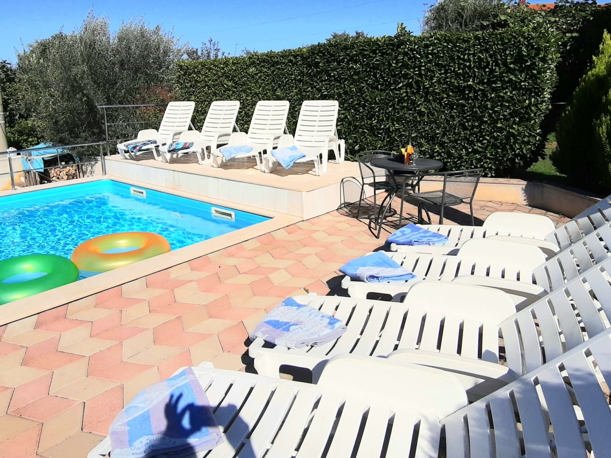 Mit beheiztem Pool-Drinnen