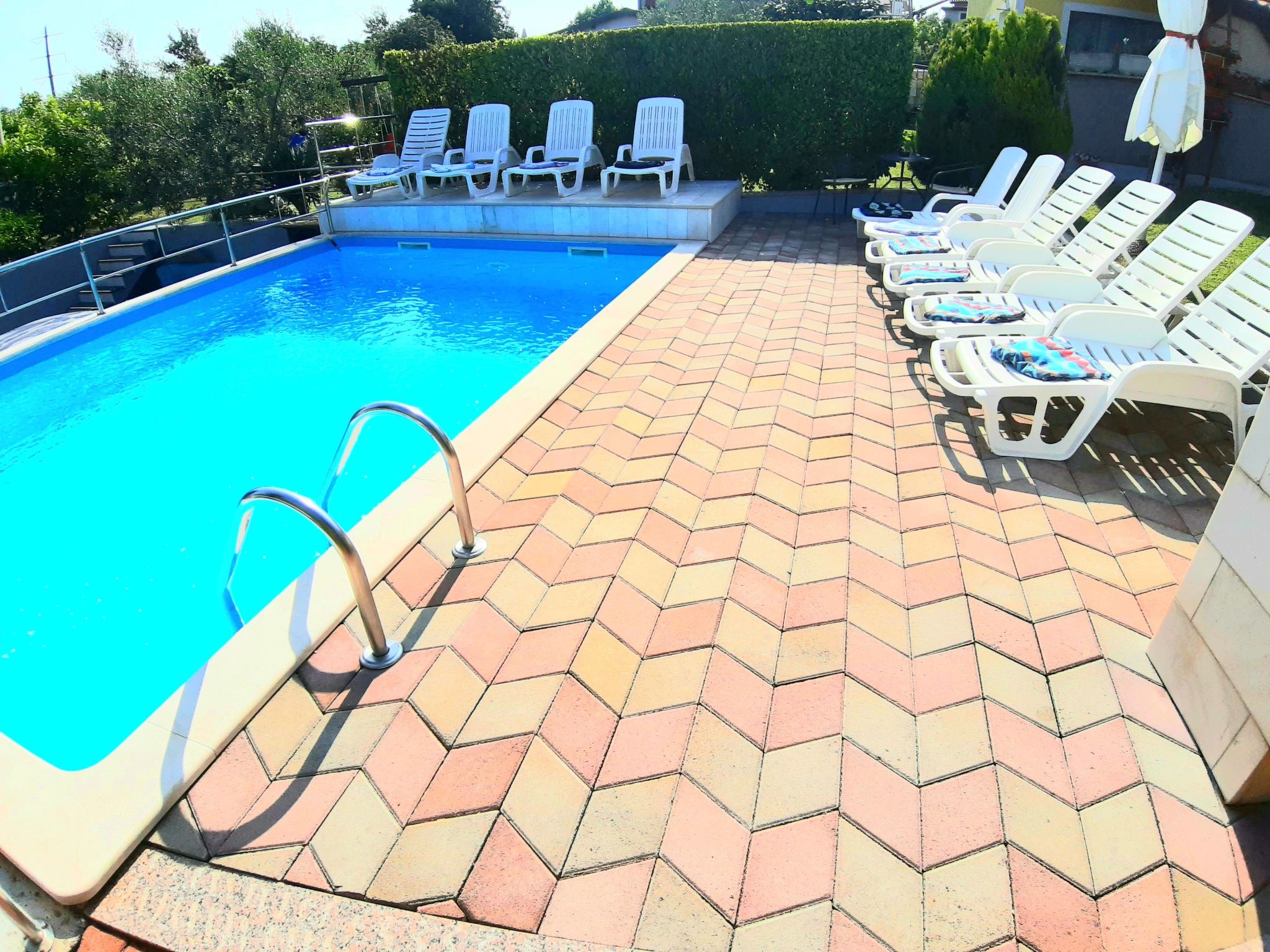 Mit beheiztem Pool-Drinnen
