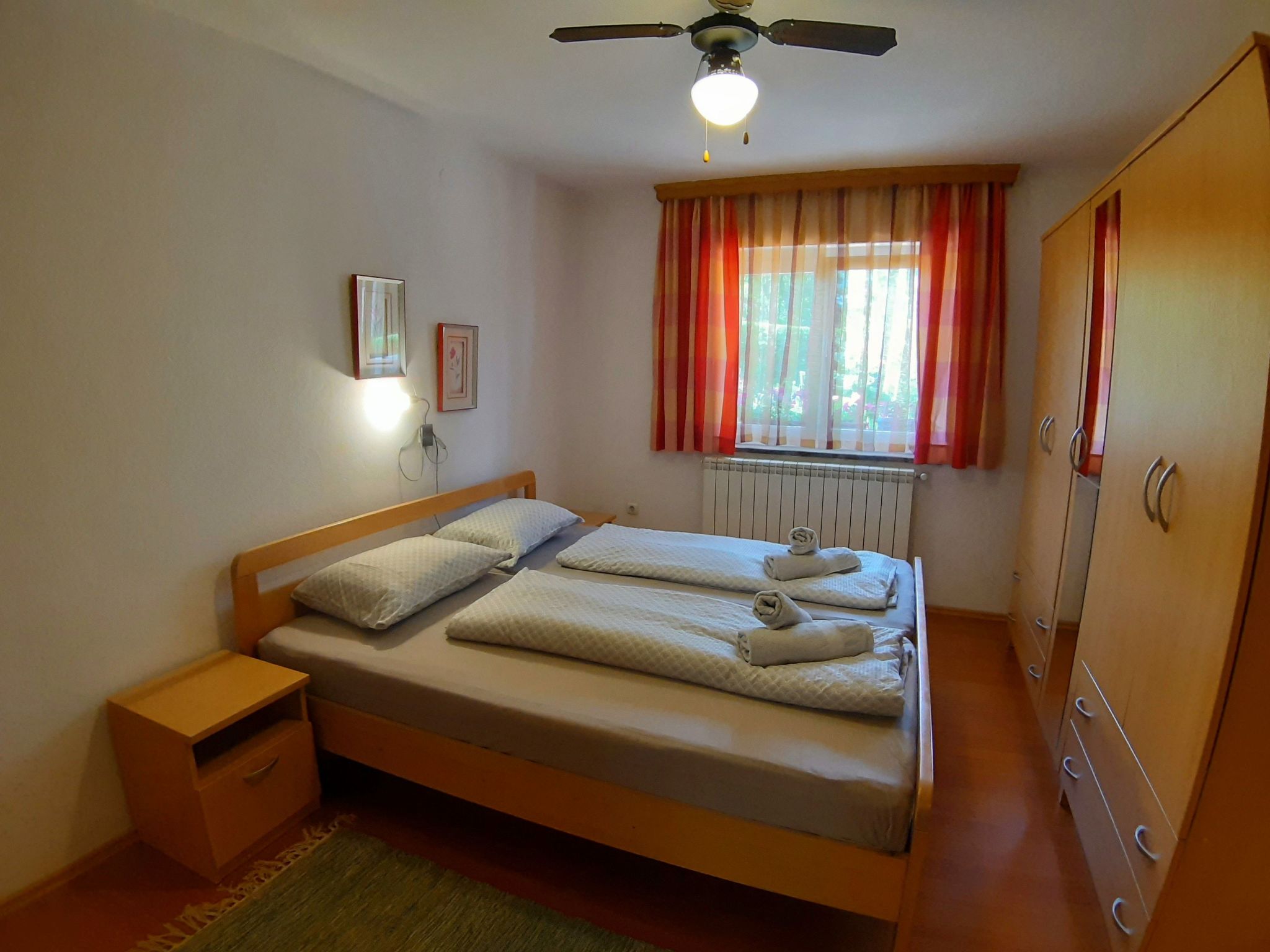 Mit beheiztem Pool-Drinnen