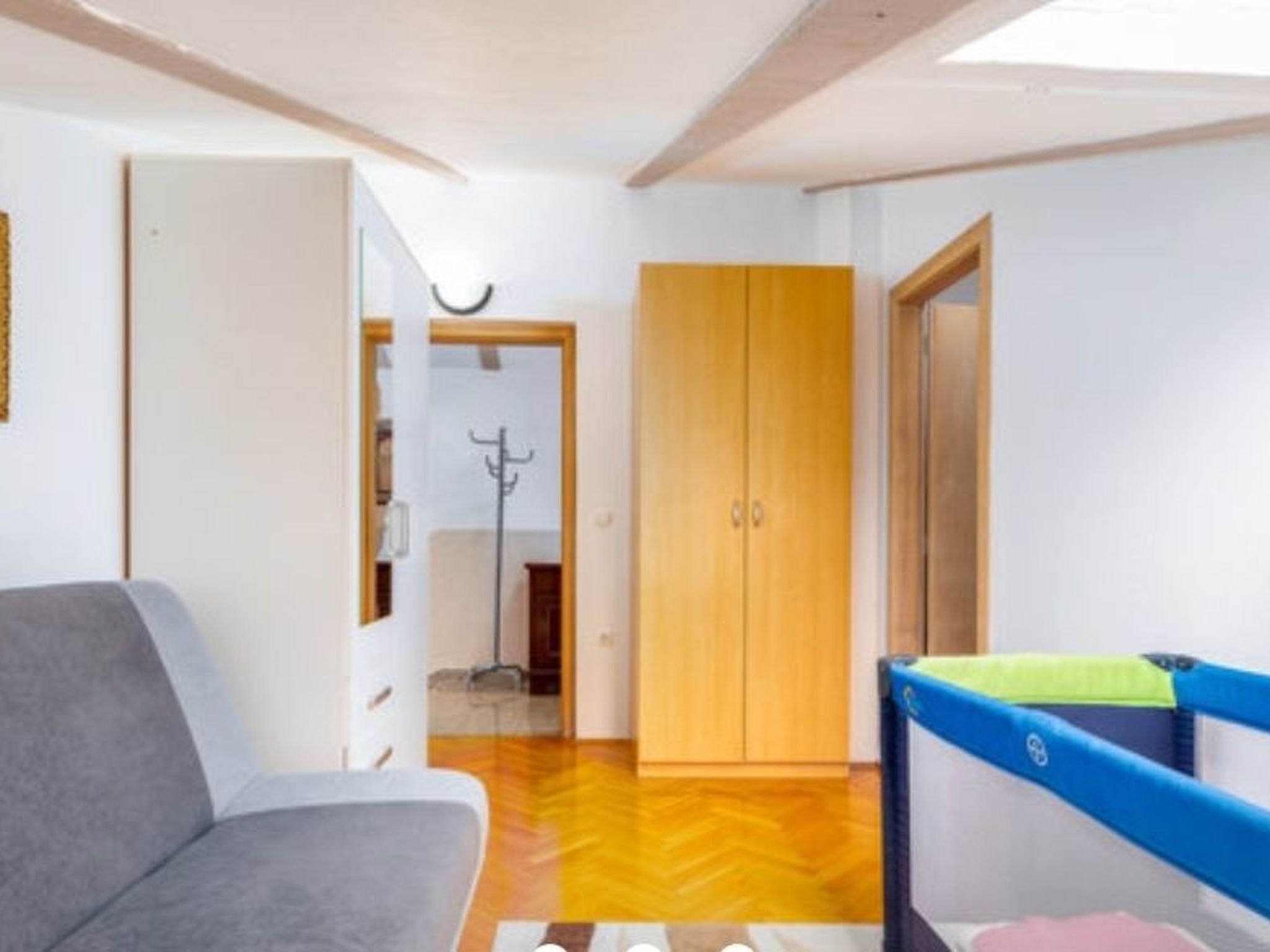 Mit beheiztem Pool-Drinnen