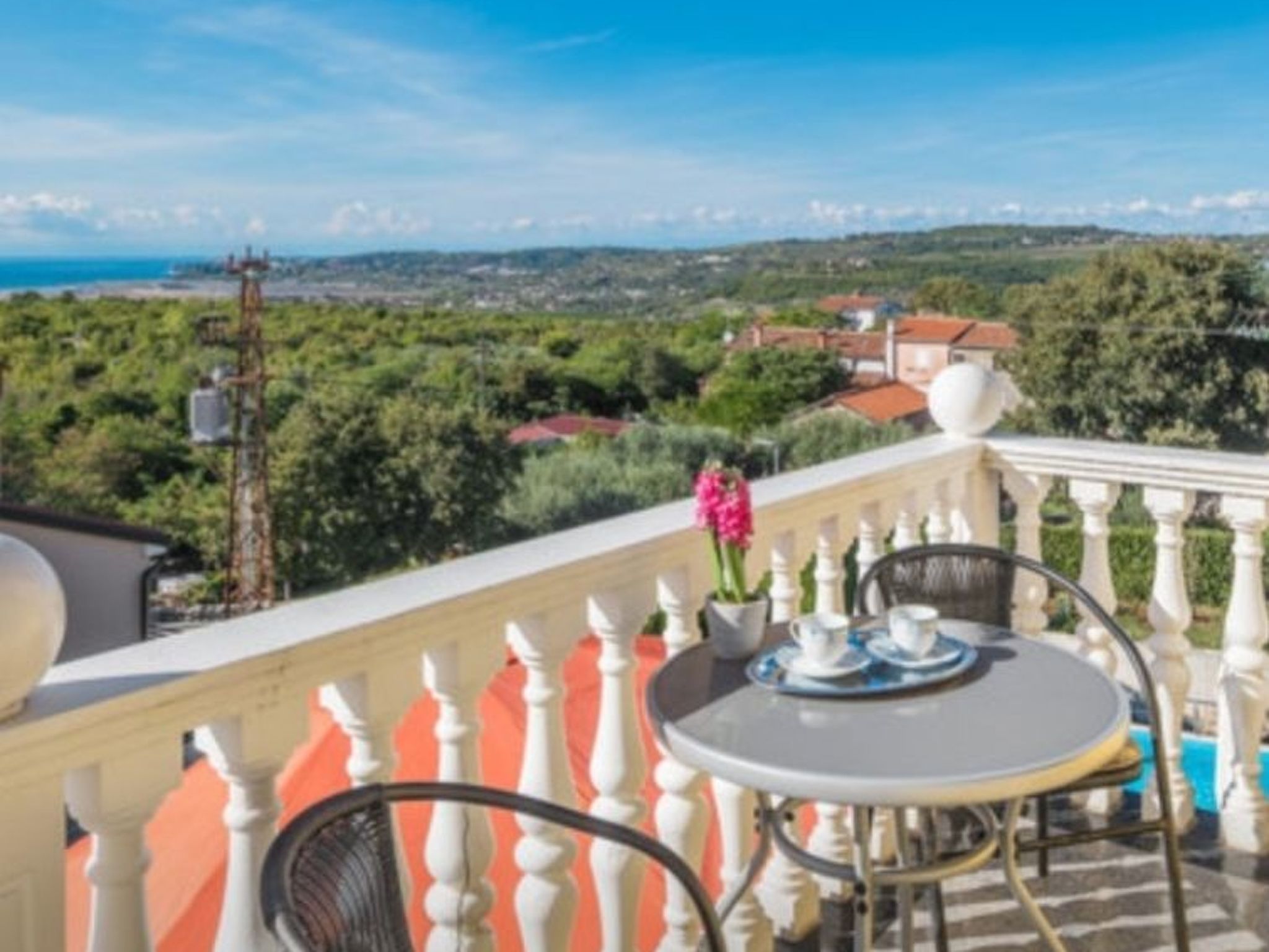 Mit beheiztem Pool-Drinnen