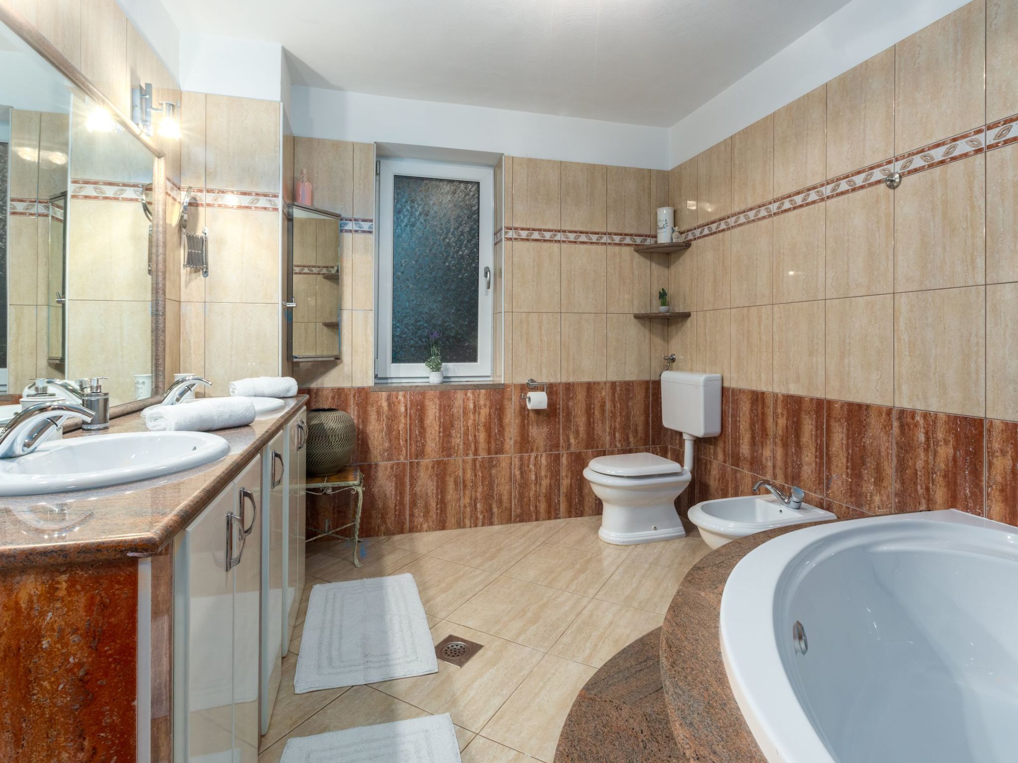 Appartement Dino-Binnen