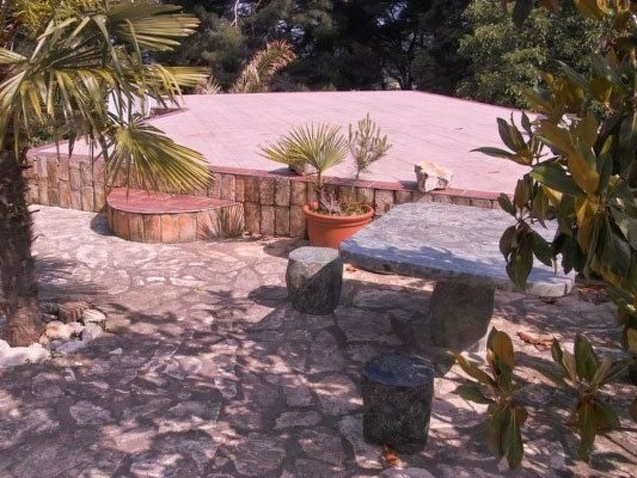 Steinhaus Kastel-Inside