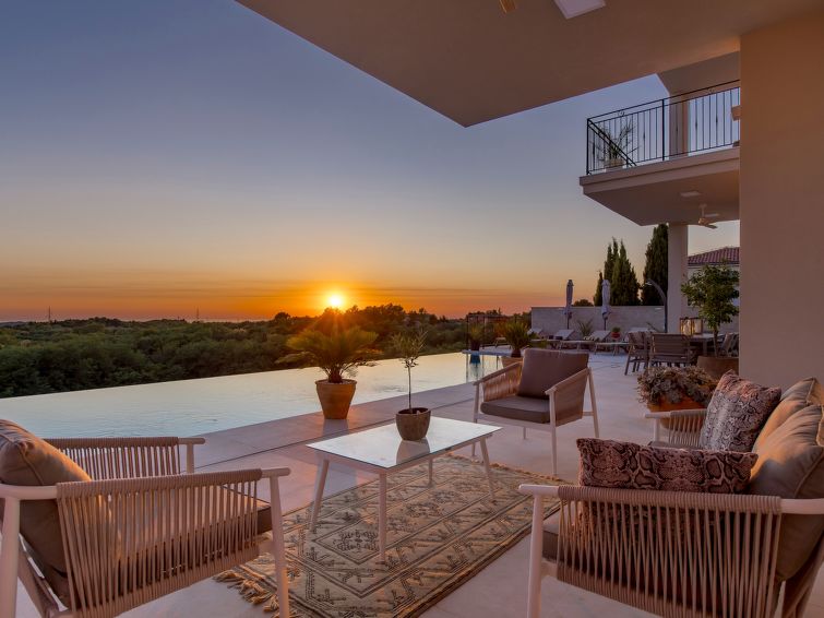 Ferienvilla "Monte Bibali" Mit Infinity-pool - Novigrad