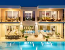 Ferienvilla "Monte Bibali" mit Infinity-Pool