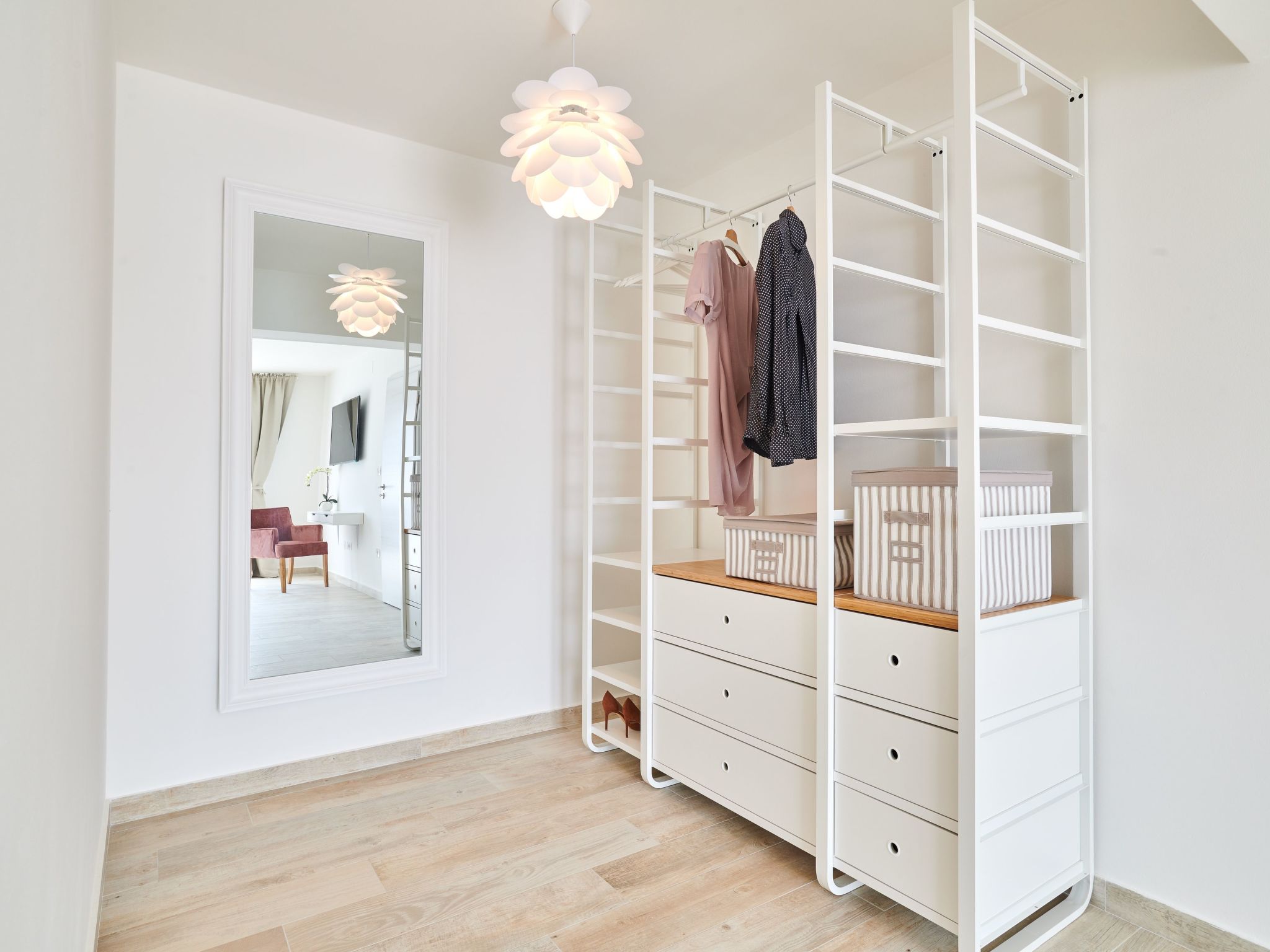 Villa Dolcea - Elegant und stilvoll mit Pool-Drinnen