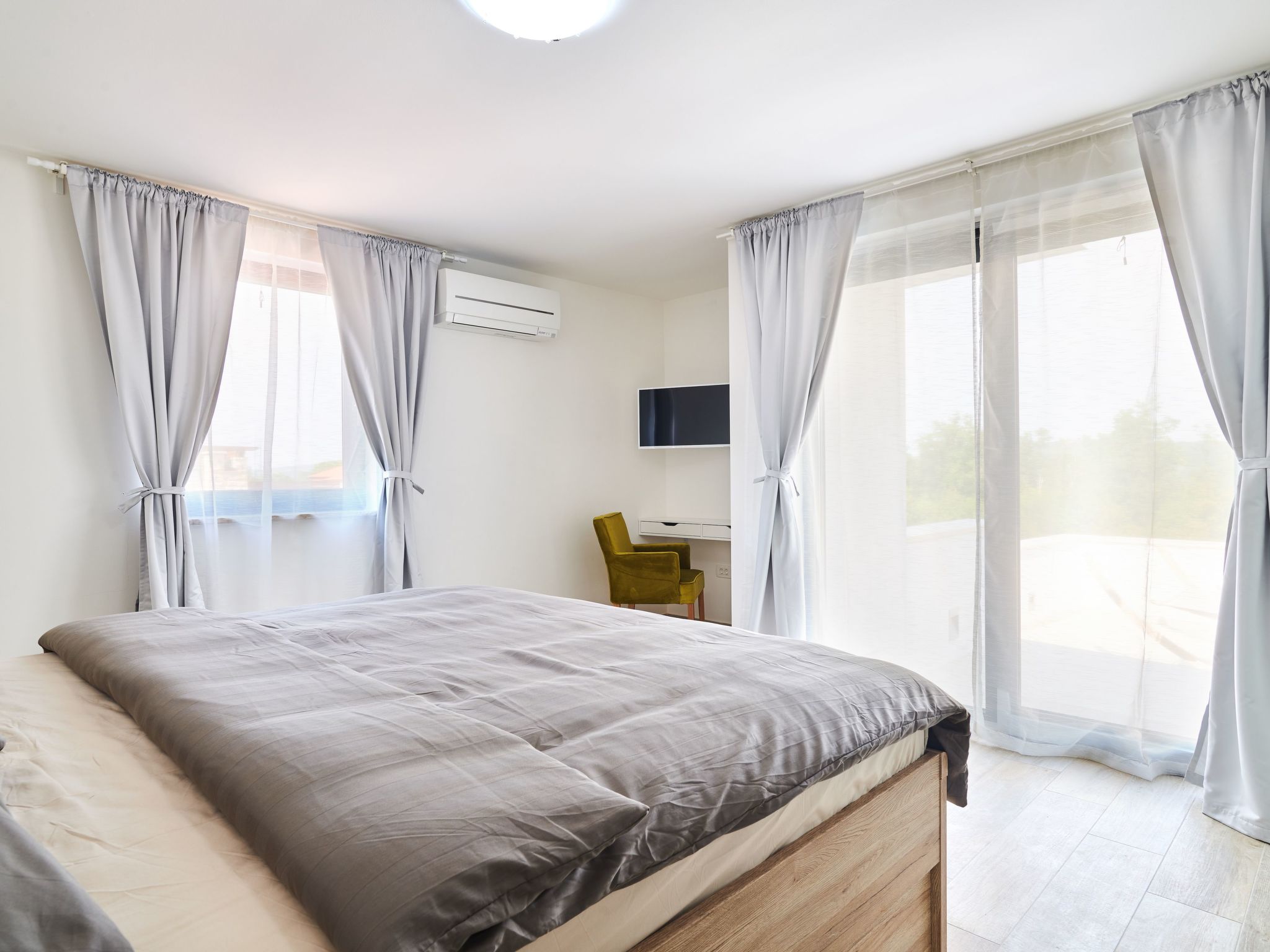 Villa Dolcea - Elegant und stilvoll mit Pool-Drinnen