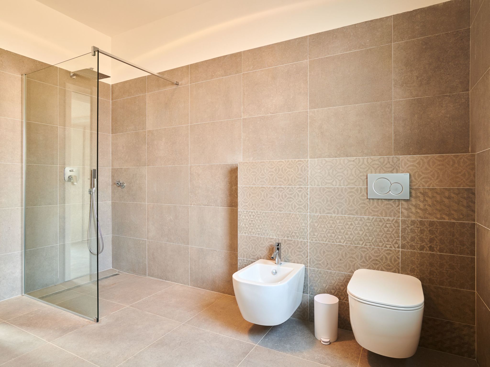 Villa Dolcea - Elegant und stilvoll mit Pool-Drinnen