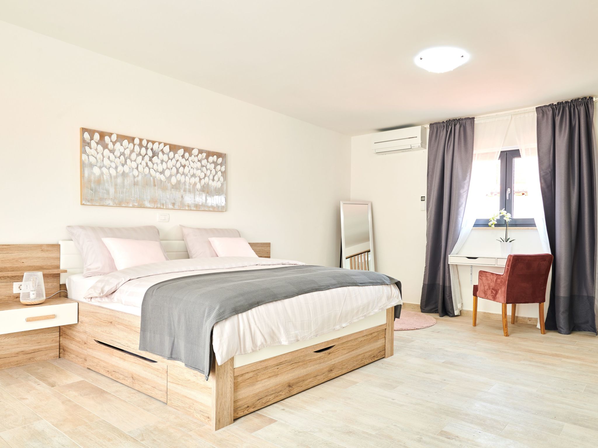 Villa Dolcea - Elegant und stilvoll mit Pool-Drinnen