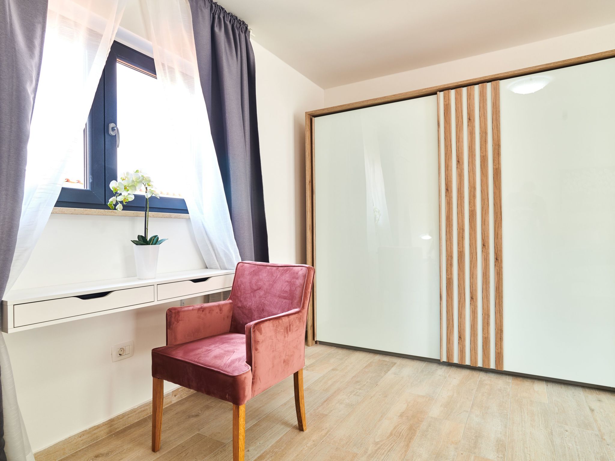 Villa Dolcea - Elegant und stilvoll mit Pool-Drinnen