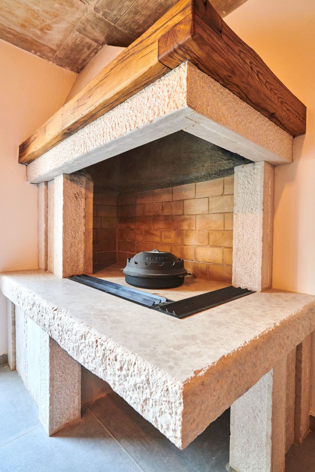 Villa Dolcea - Elegant und stilvoll mit Pool-Drinnen