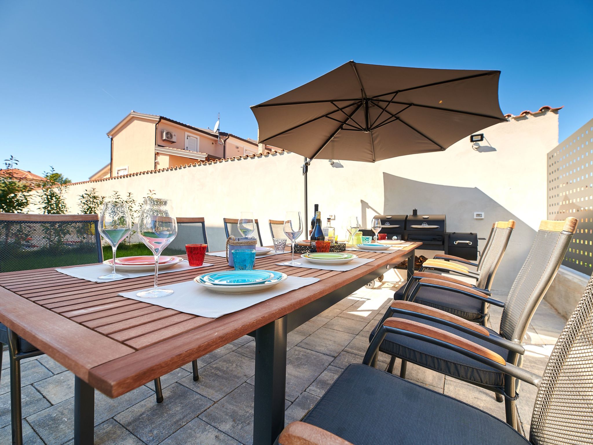 Villa Dolcea - Elegant und stilvoll mit Pool-Drinnen