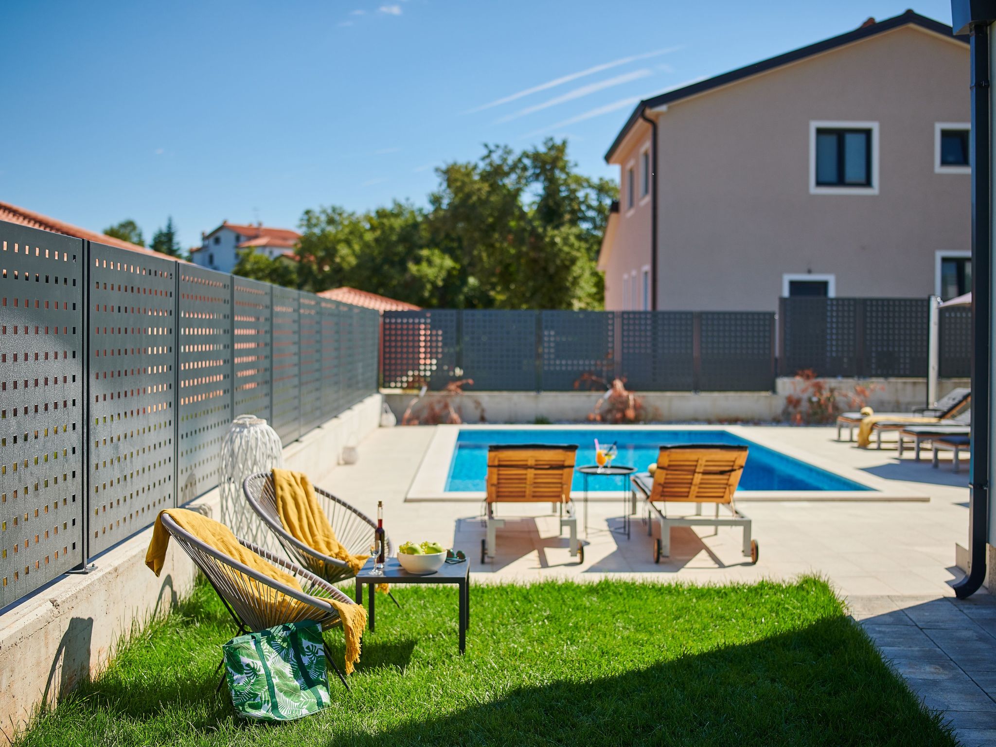 Villa Dolcea - Elegant und stilvoll mit Pool-Drinnen