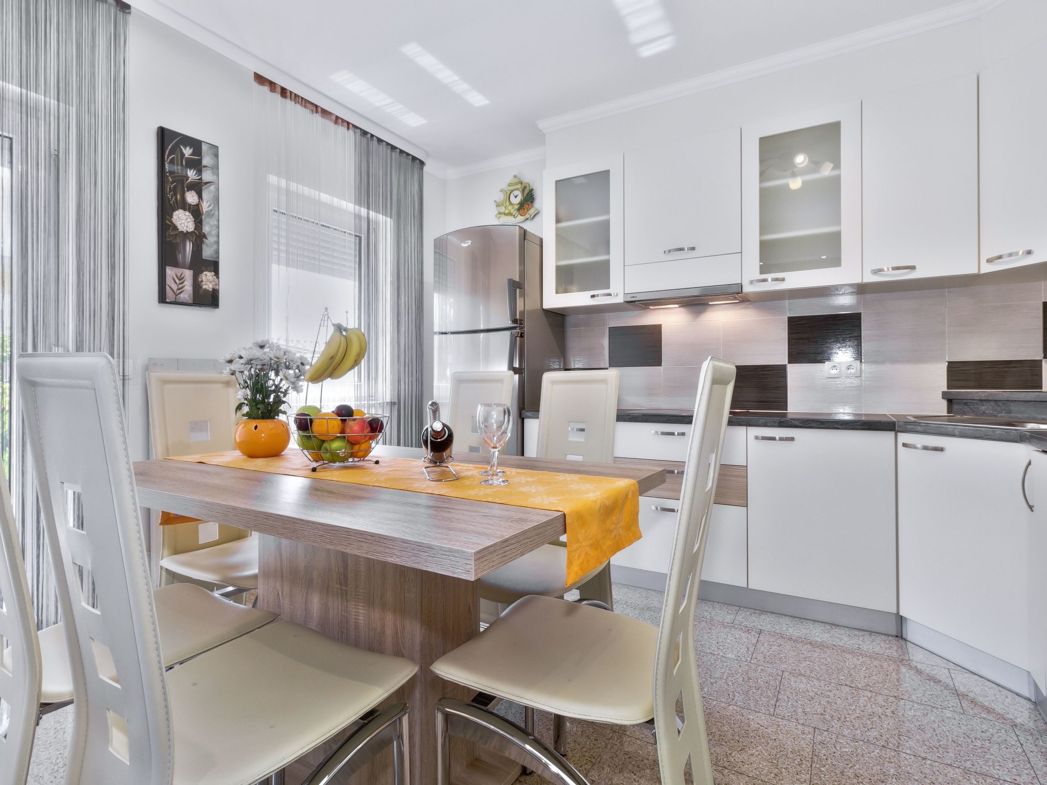 Schönes Ferienhaus mit Swimmingpool-Image-tags.info