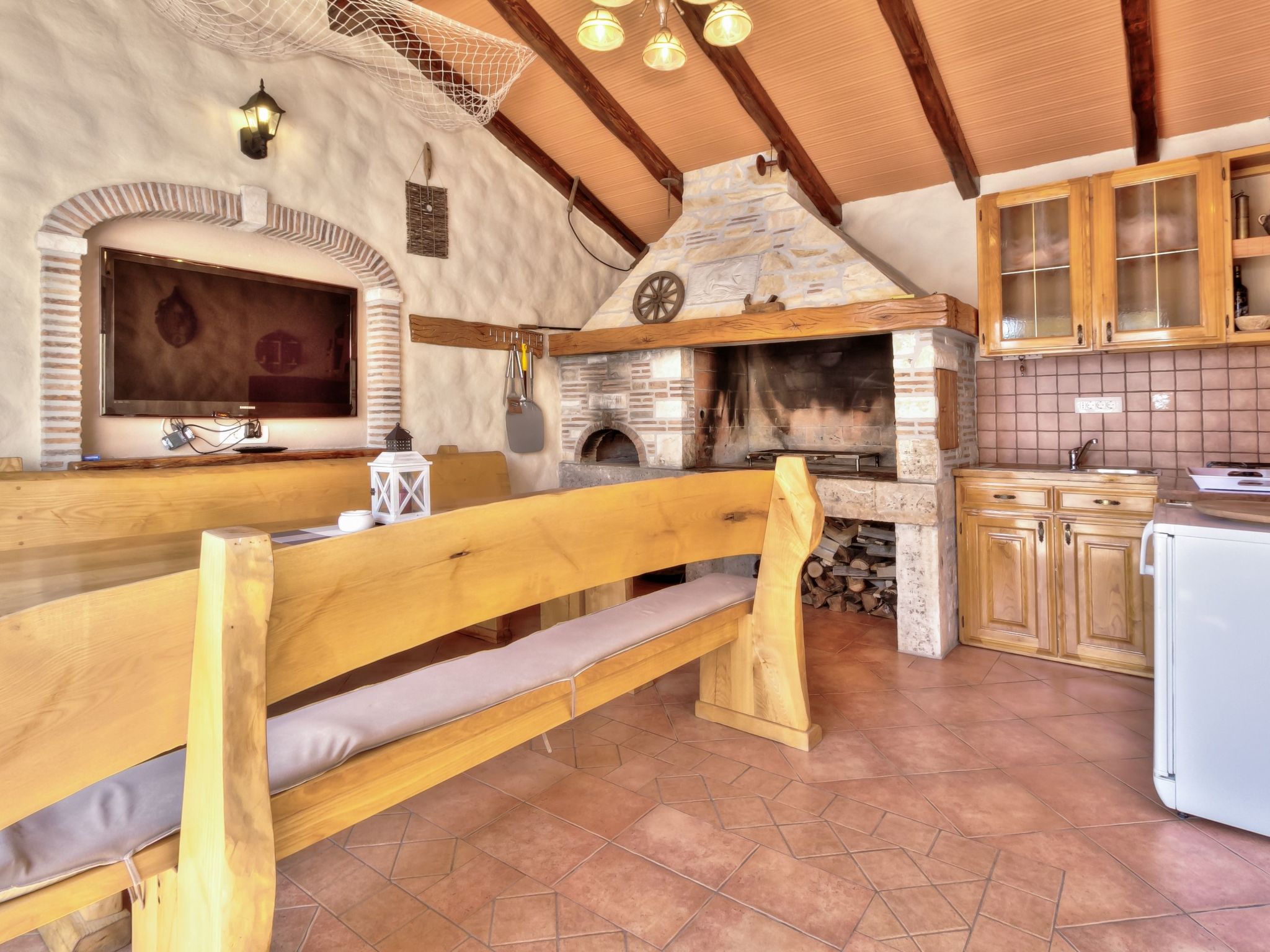 Schönes Ferienhaus mit Swimmingpool-Image-tags.info