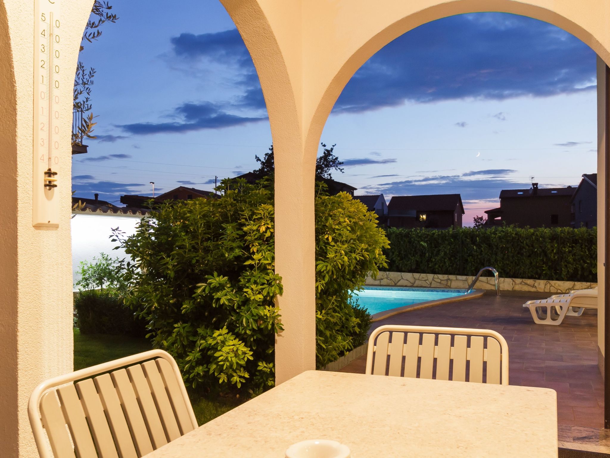 Schönes Ferienhaus mit Swimmingpool-Image-tags.info