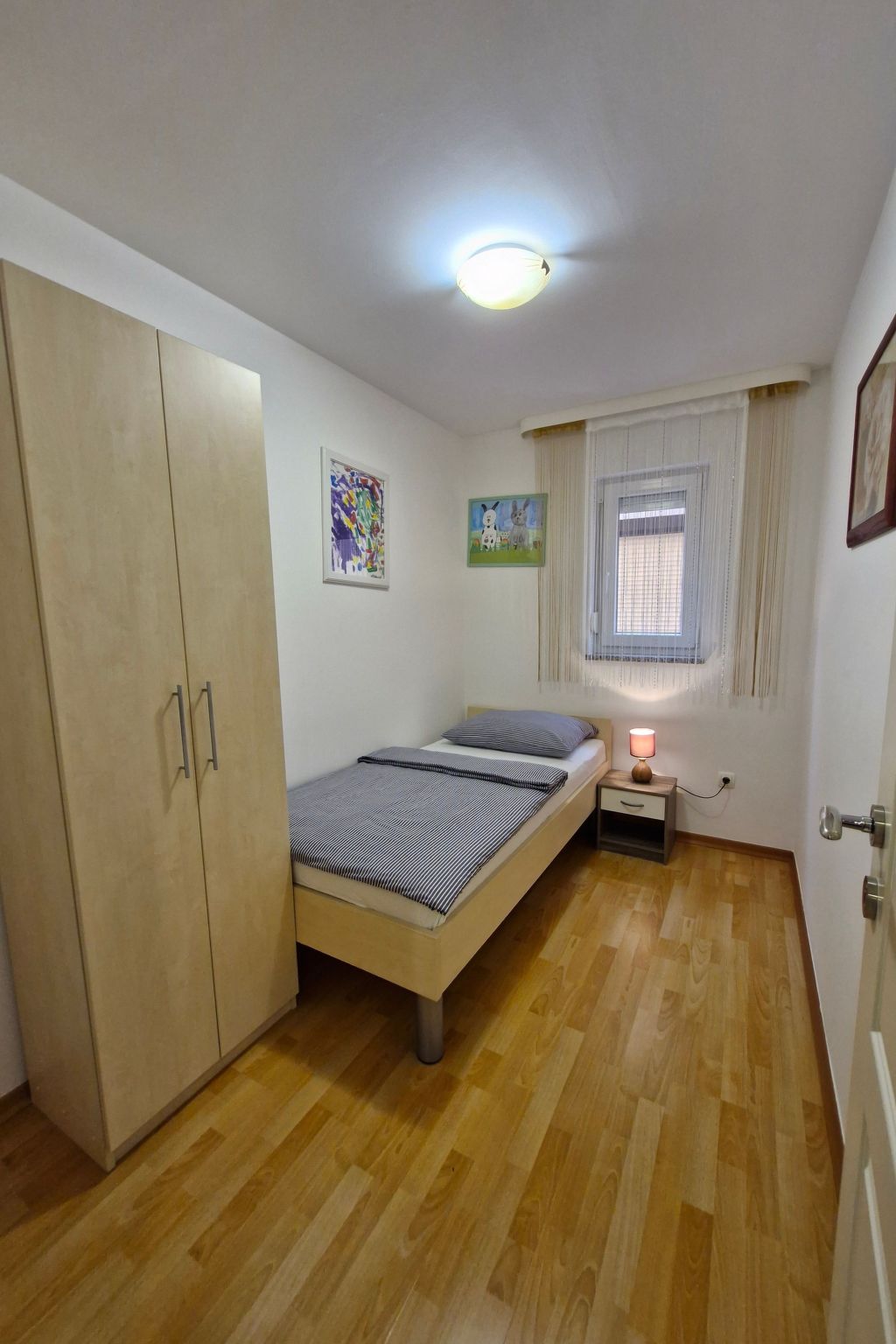 Schönes Ferienhaus mit Swimmingpool-Image-tags.info