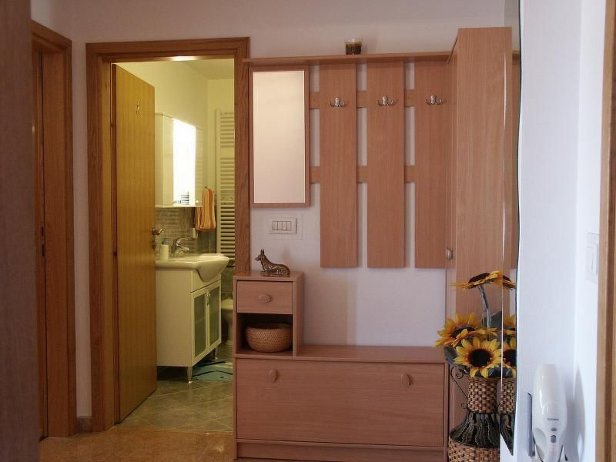 Mit Panoramablick in ruhiger Lage-Drinnen