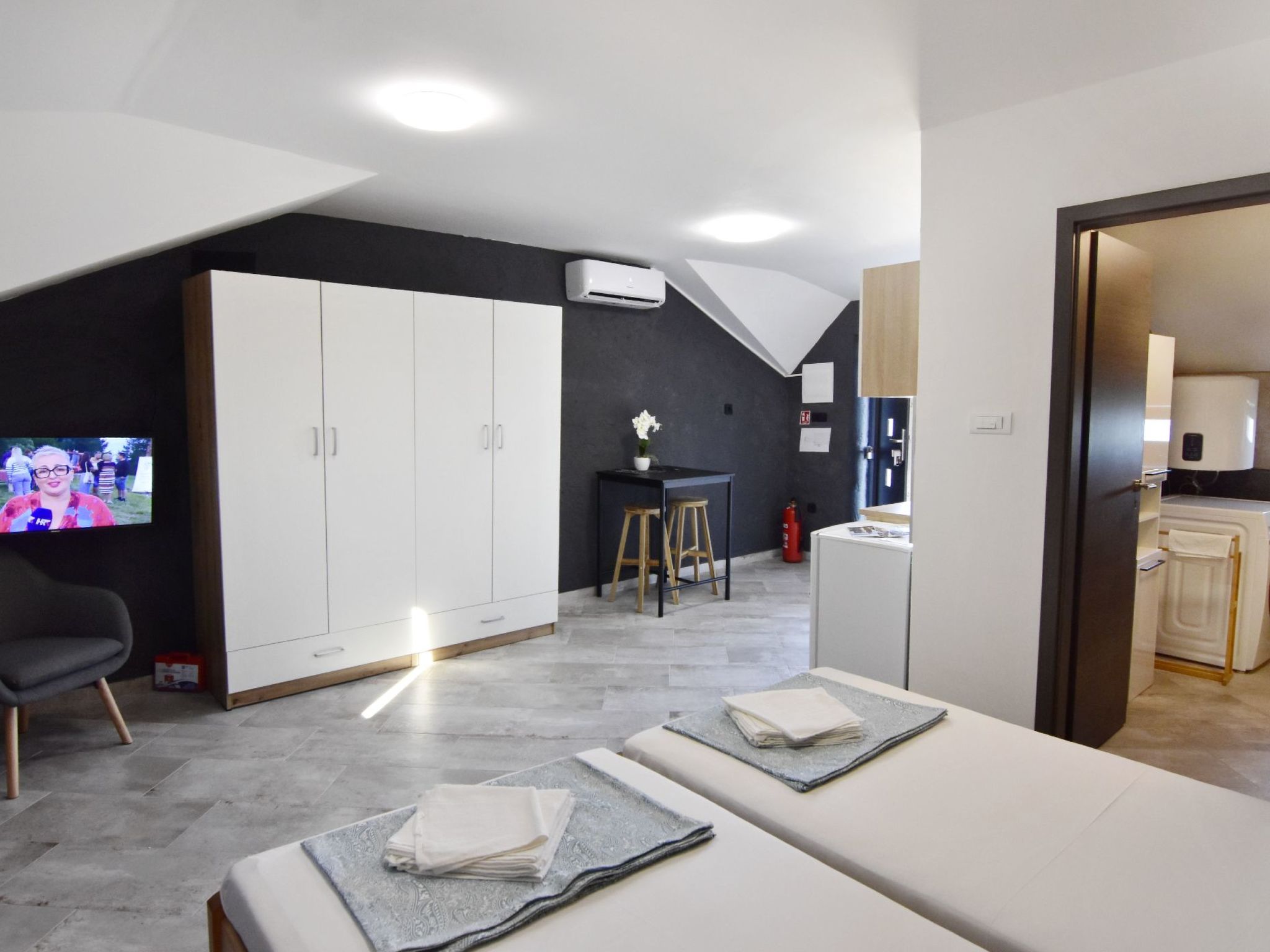 Studio Apartment Fenix - Image-tags.info