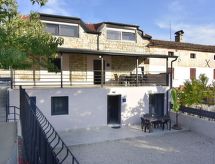 Studio Fenix 4: Knusse studio nabij golf & strand in Buje, Istrië - thumbnail 1