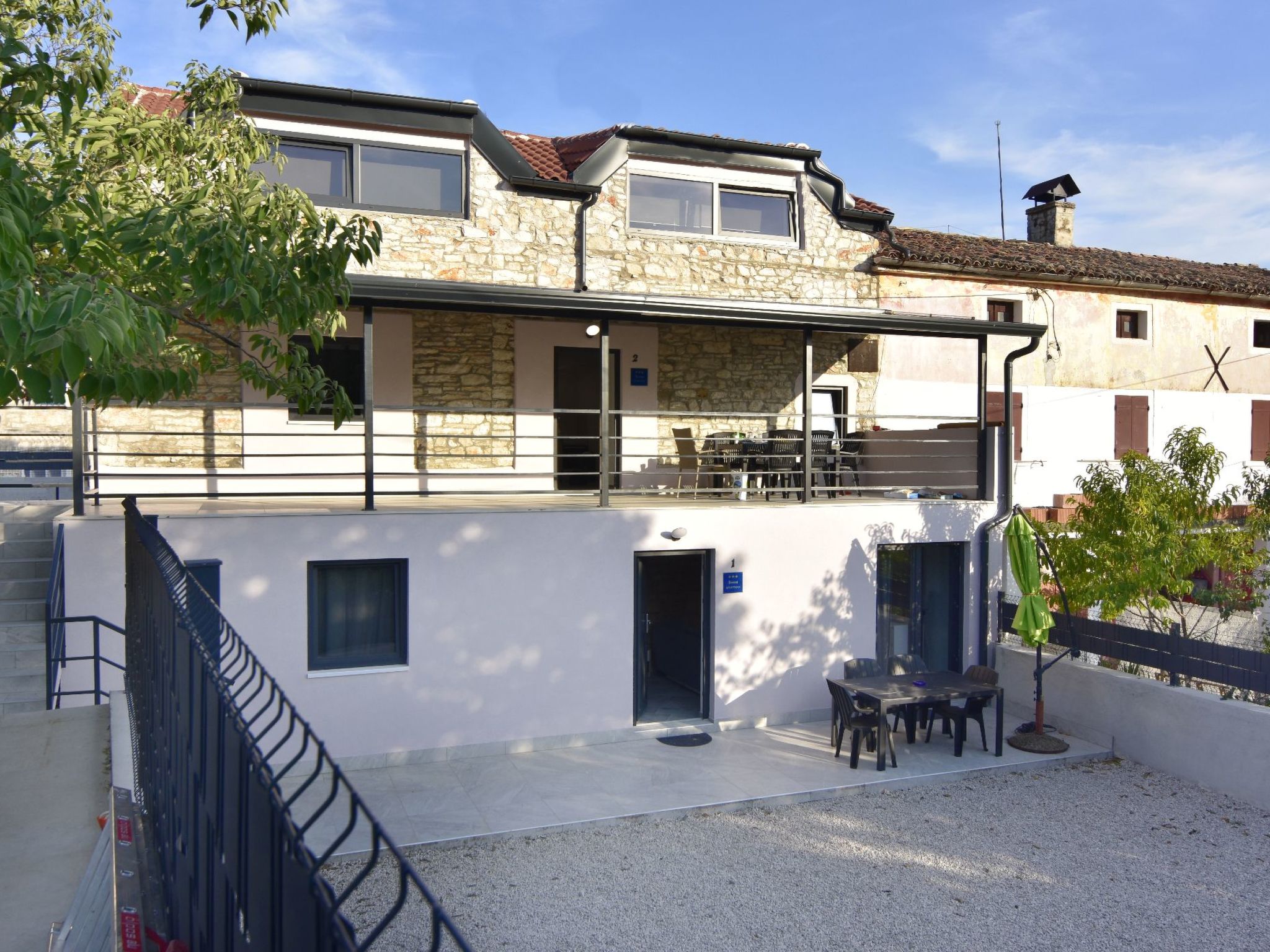Studio Apartment Fenix 4