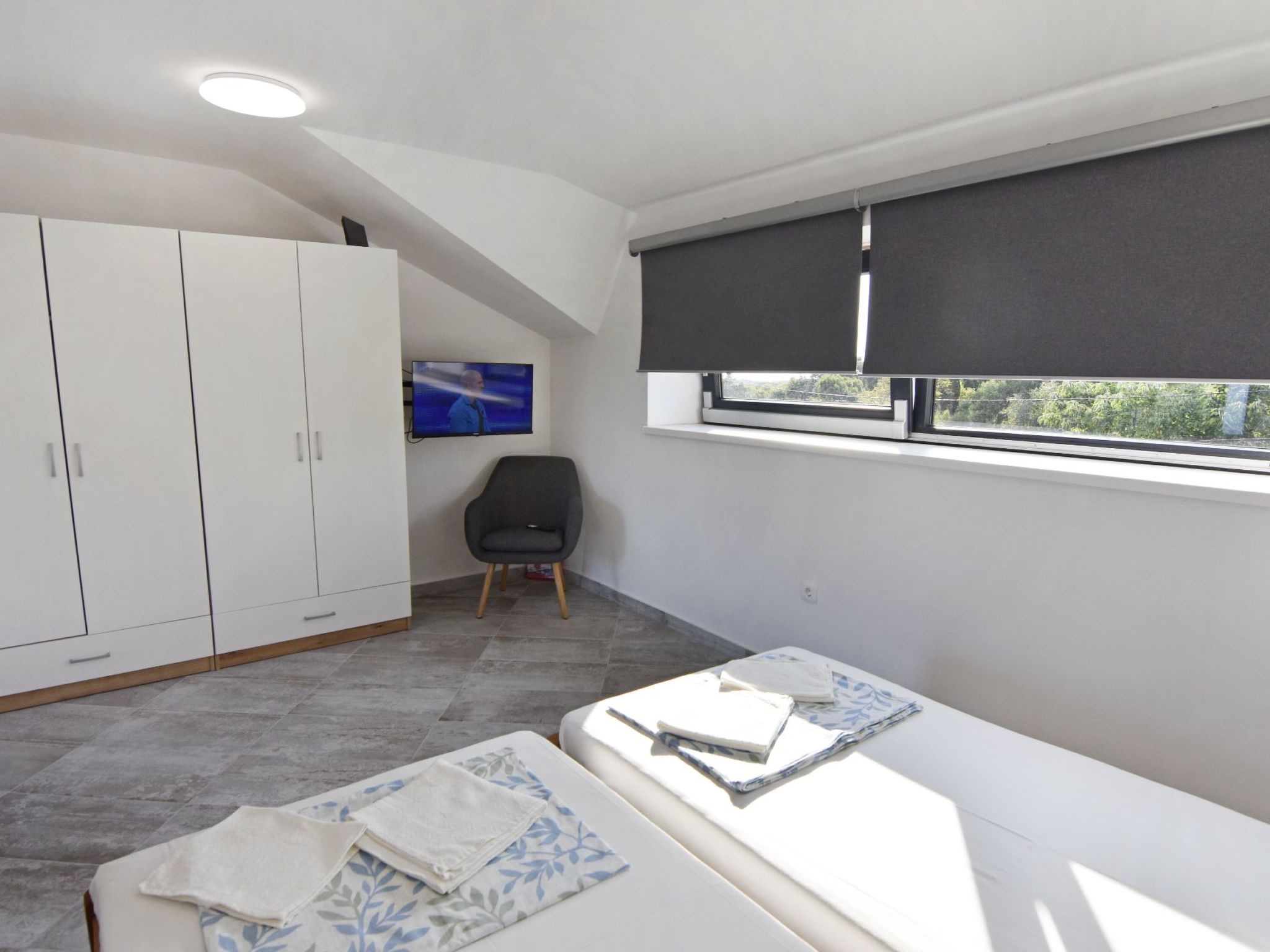 Studio Apartment Fenix 4 - Image-tags.info