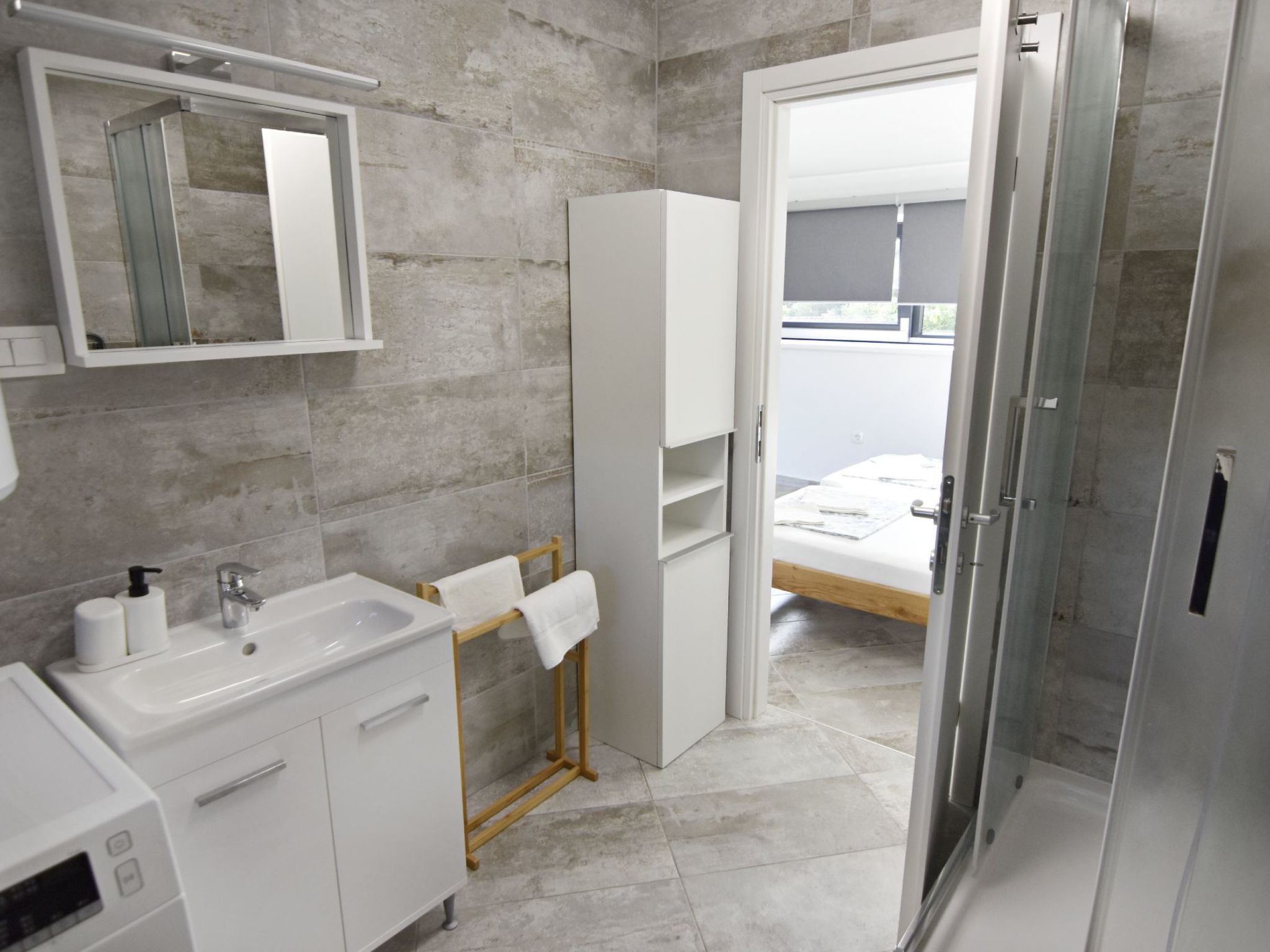 Studio Apartment Fenix 4 - Image-tags.info