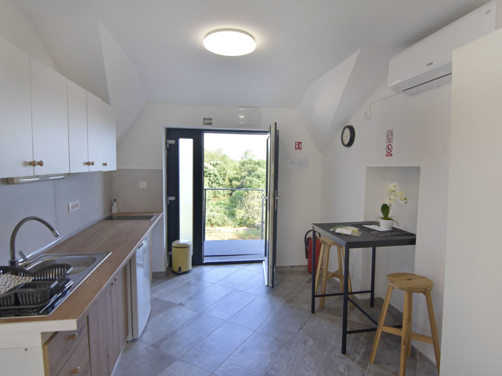 Studio Apartment Fenix 4 - Image-tags.info