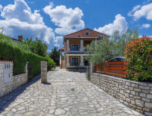 House image small