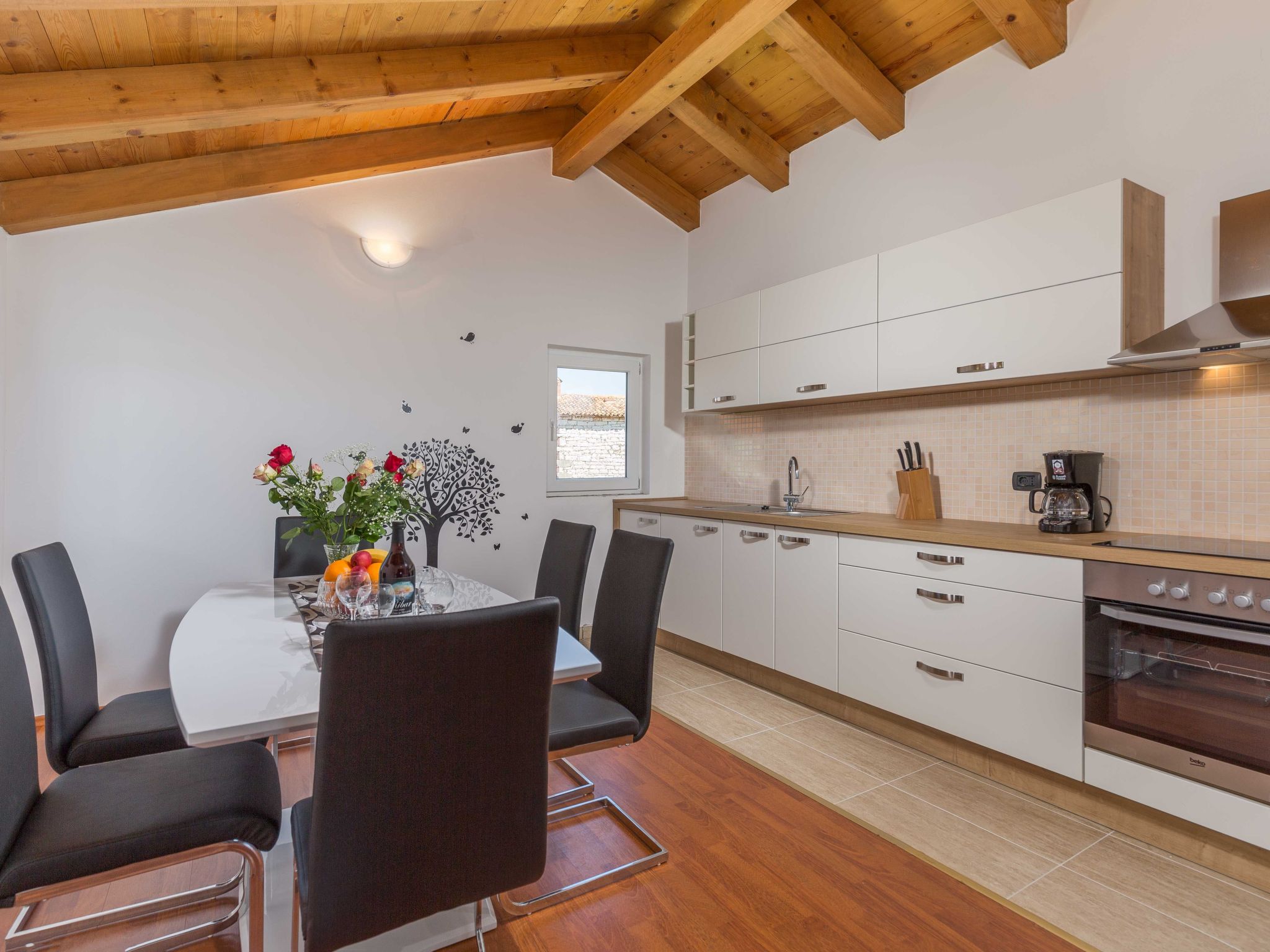 "The Village"-Image-tags.info