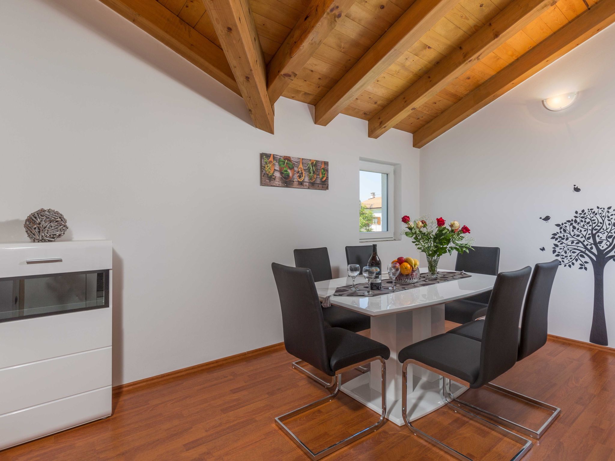 "The Village"-Image-tags.info