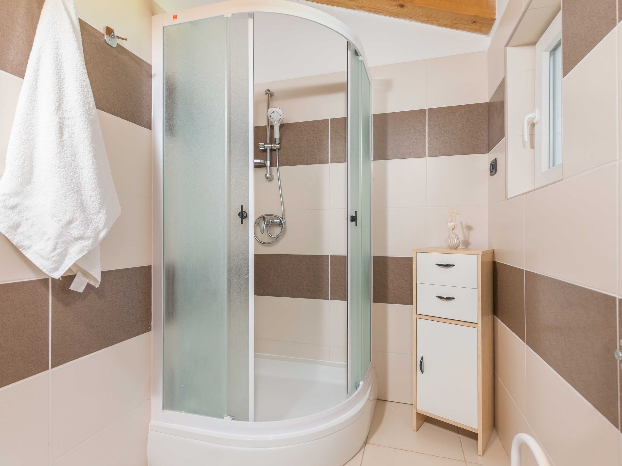 "The Village"-Image-tags.info