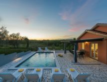 Villa Pendolina: Moderne Vrijstaande Villa met Privézwembad en Jacuzzi in Istrië - thumbnail 6