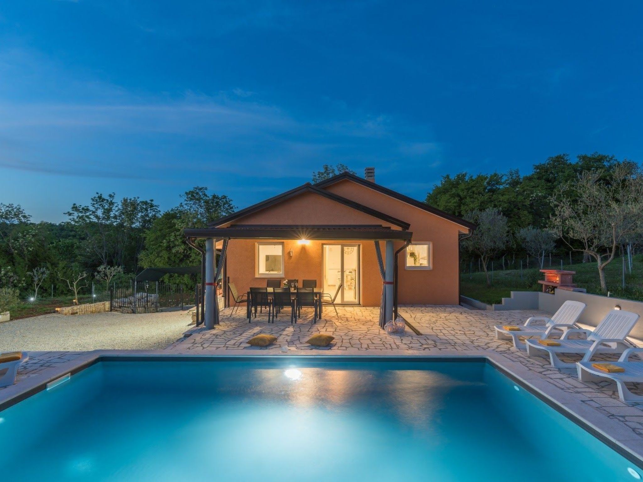 Villa Pendolina mit privatem Pool und Jacuzzi-Dedans