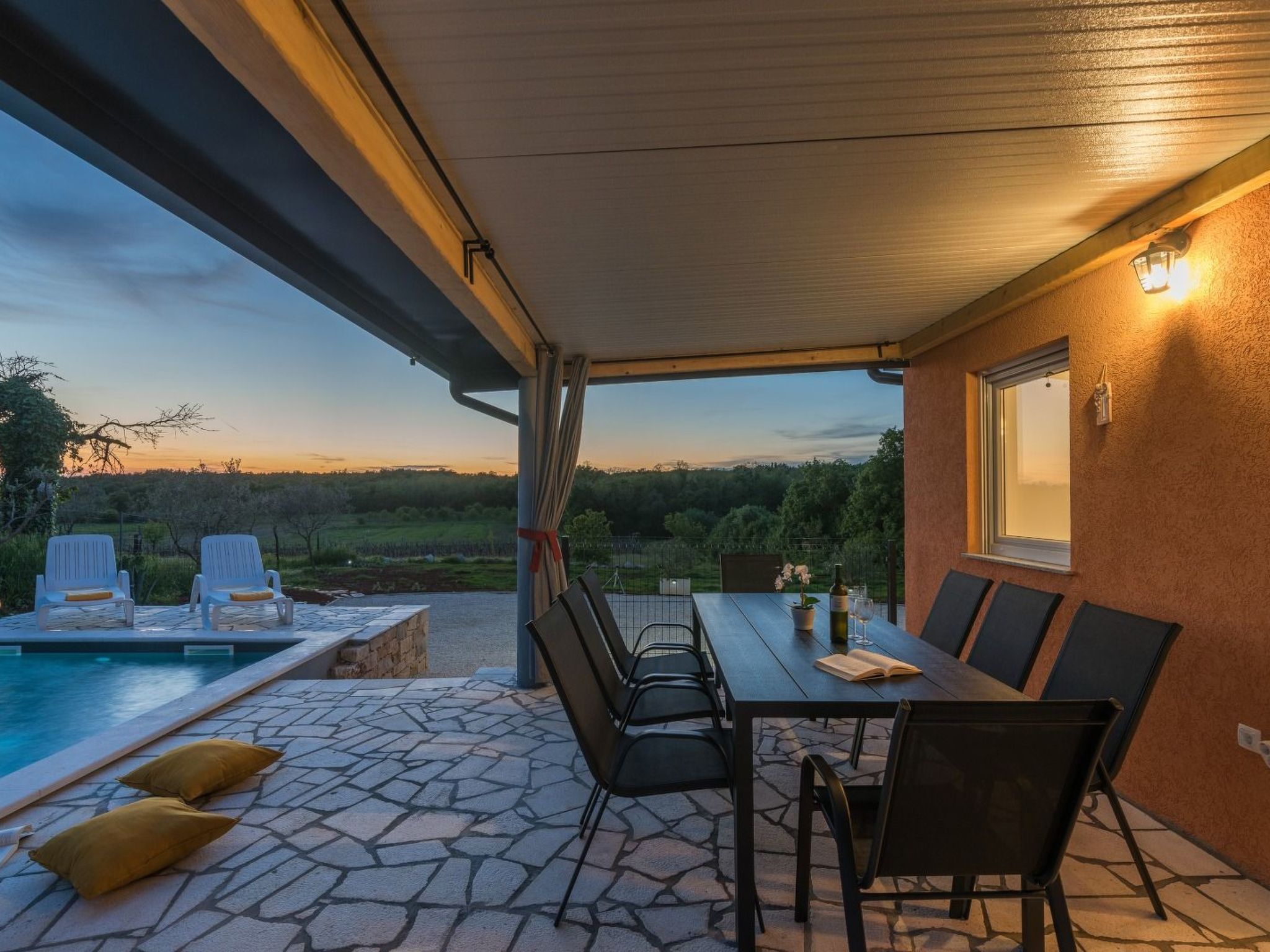 Villa Pendolina mit privatem Pool und Jacuzzi-Dedans