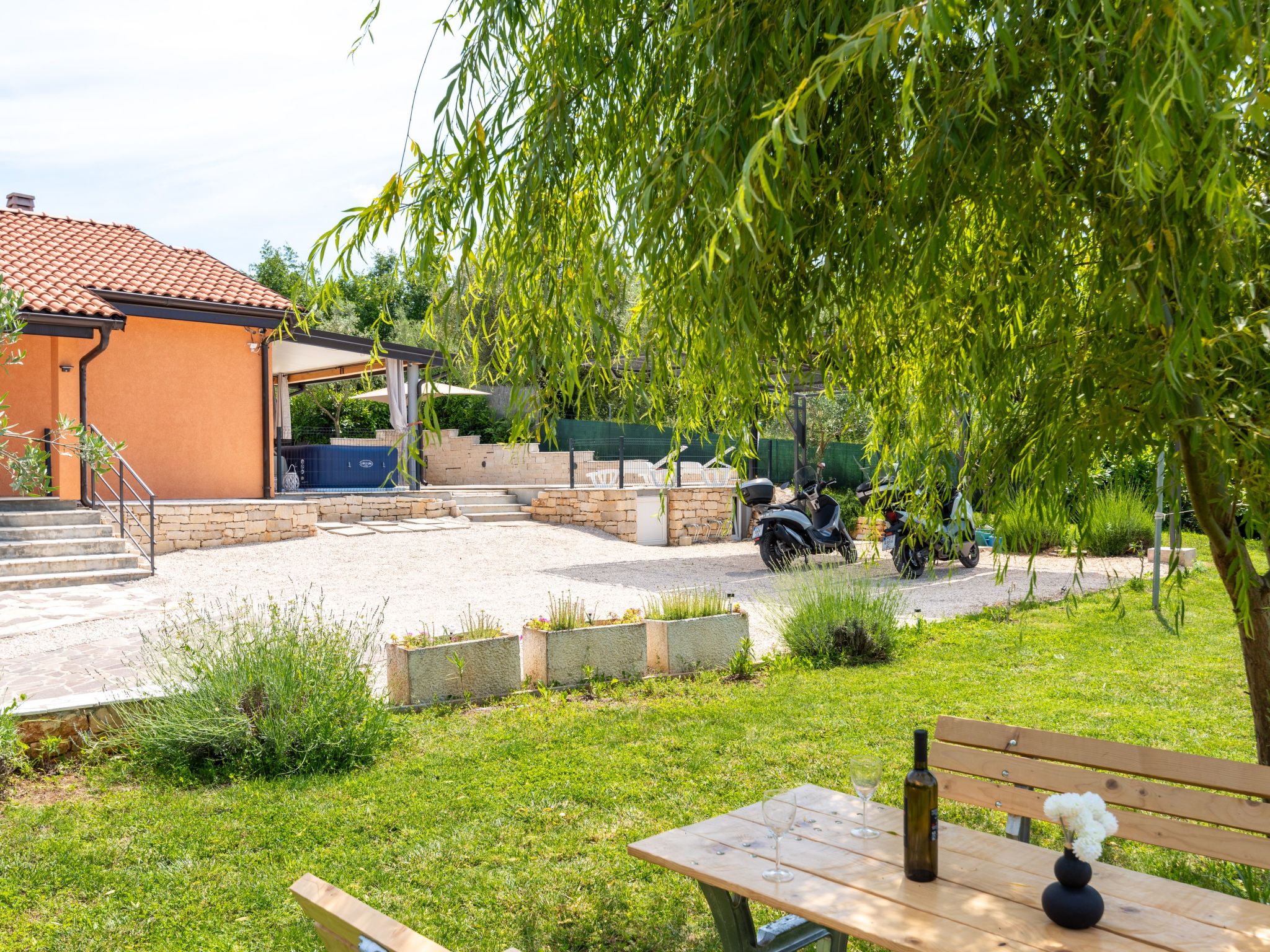 Villa Pendolina mit privatem Pool und Jacuzzi-Dedans