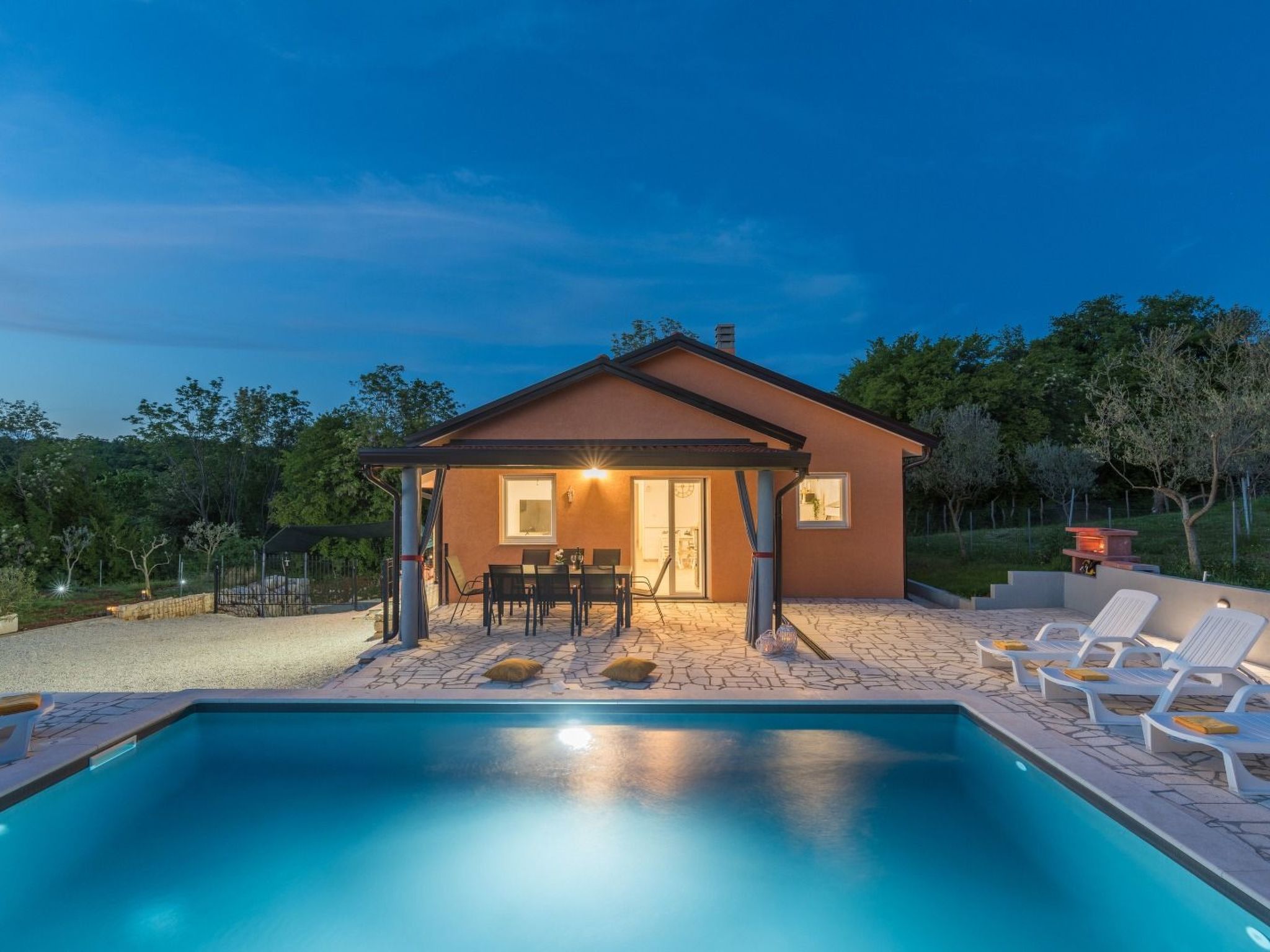 Villa Pendolina mit privatem Pool und Jacuzzi-Dedans