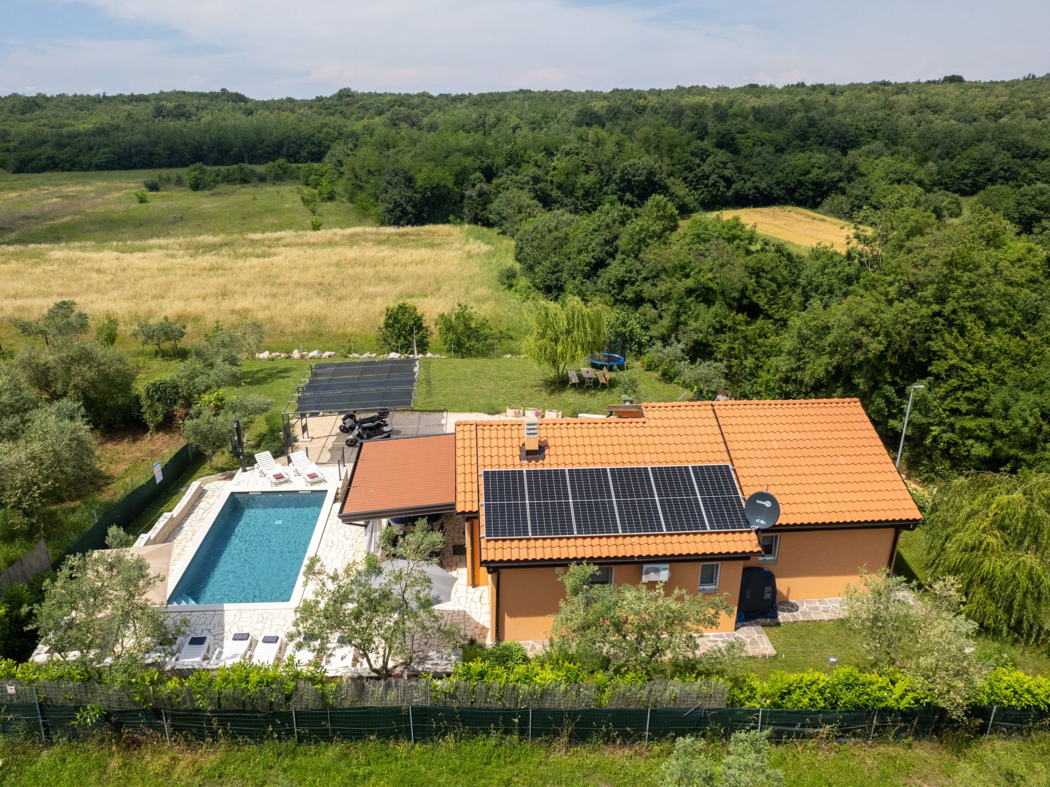 Villa Pendolina mit privatem Pool und Jacuzzi-Dedans