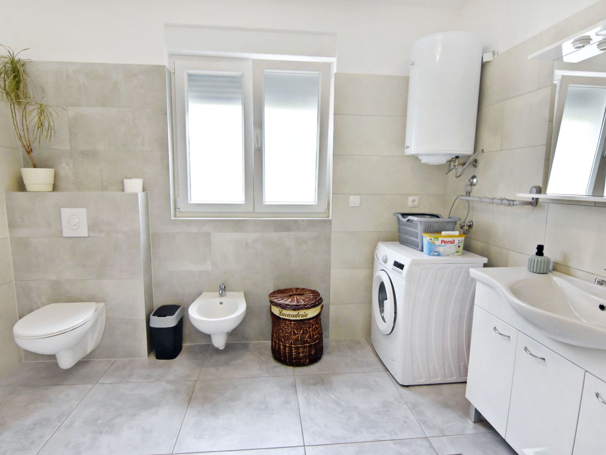 Buroli kuća-Image-tags.info